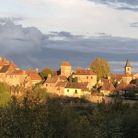 Le Relais De Castelnau فندق Loubressac