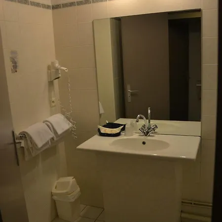 Le Relais De Castelnau 3*
