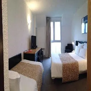 فندق Le Relais De Castelnau