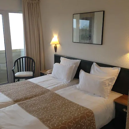 Le Relais De Castelnau Hotel Loubressac