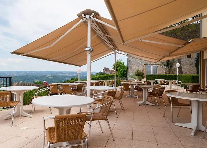 Le Relais De Castelnau